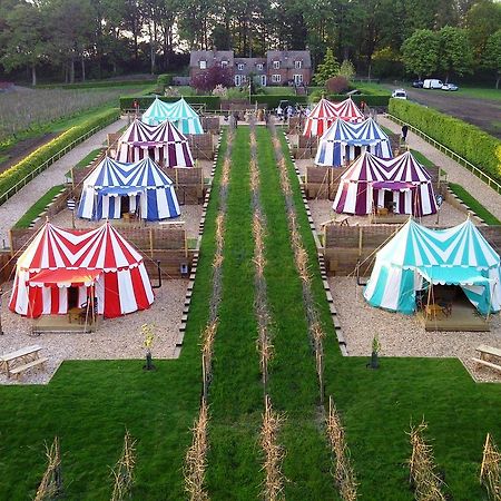 Leeds Castle Knights Glamping Hotel Ruang foto