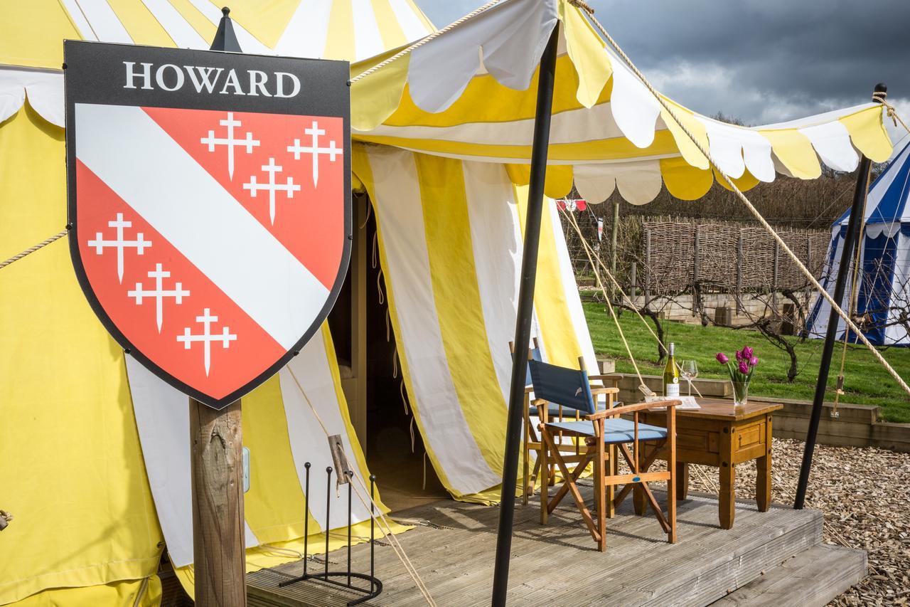Leeds Castle Knights Glamping Hotel Bagian luar foto